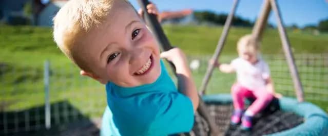 Kinderhotel mit Wasserrutschen und Softplayanlage in Bayern buchen
