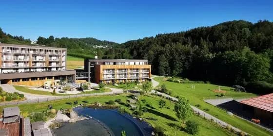 Familienhotel mit Infinity Pool in Süddeutschland entdecken