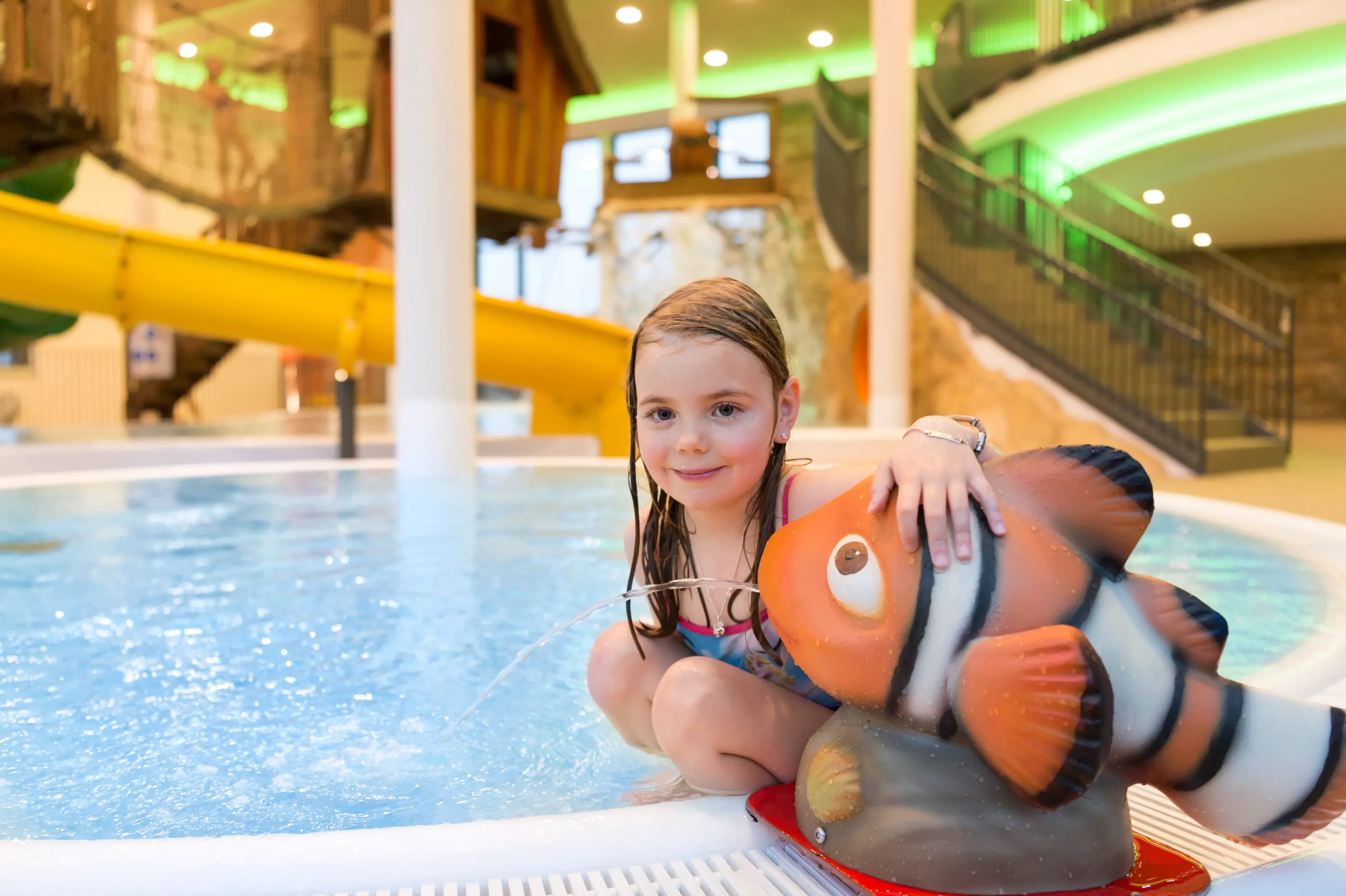 Familienresort mit Indoor- und Outdoorpools für Groß & Klein