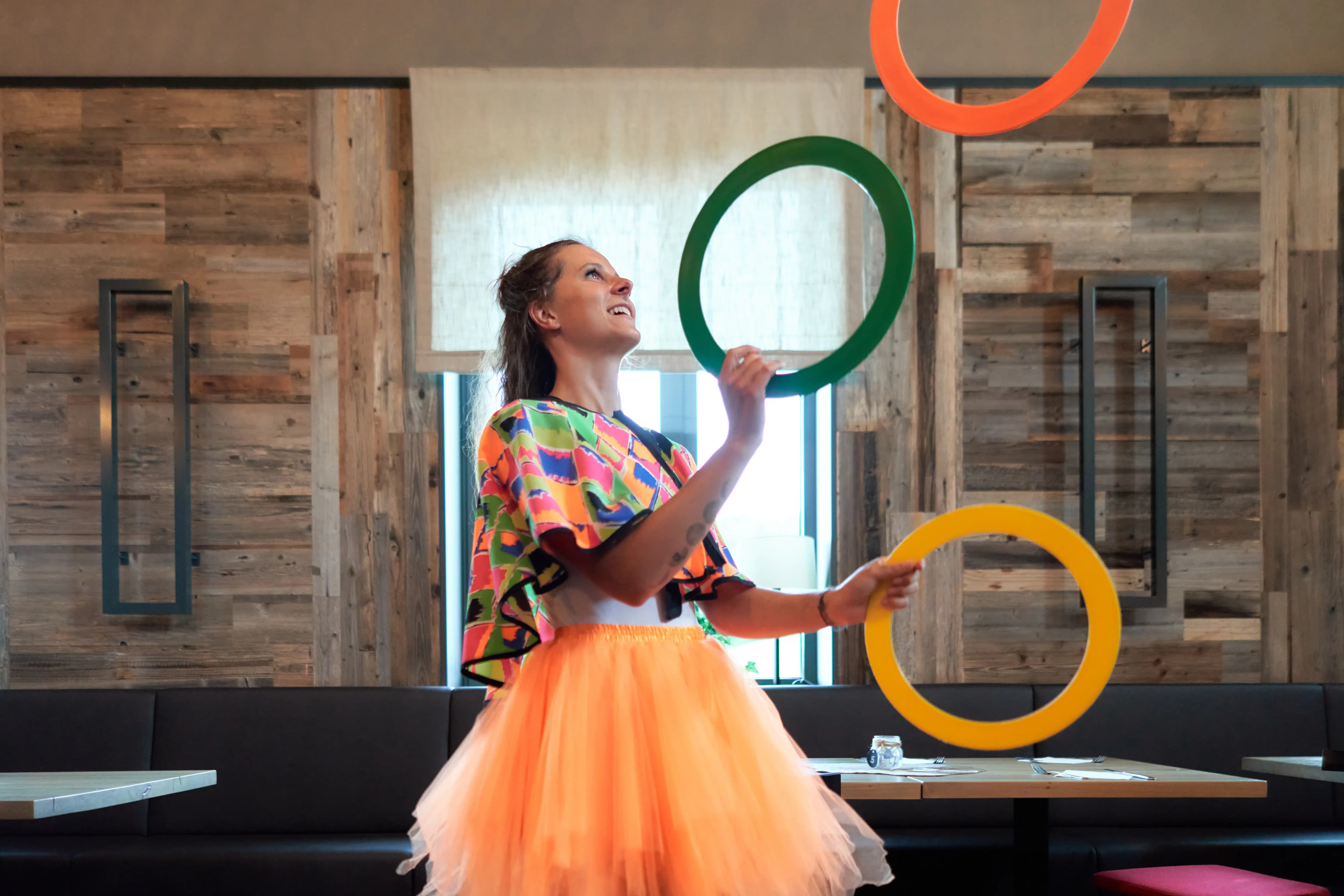 Tägliches Animationsprogramm mit Spiel, Spaß und Abenteuern