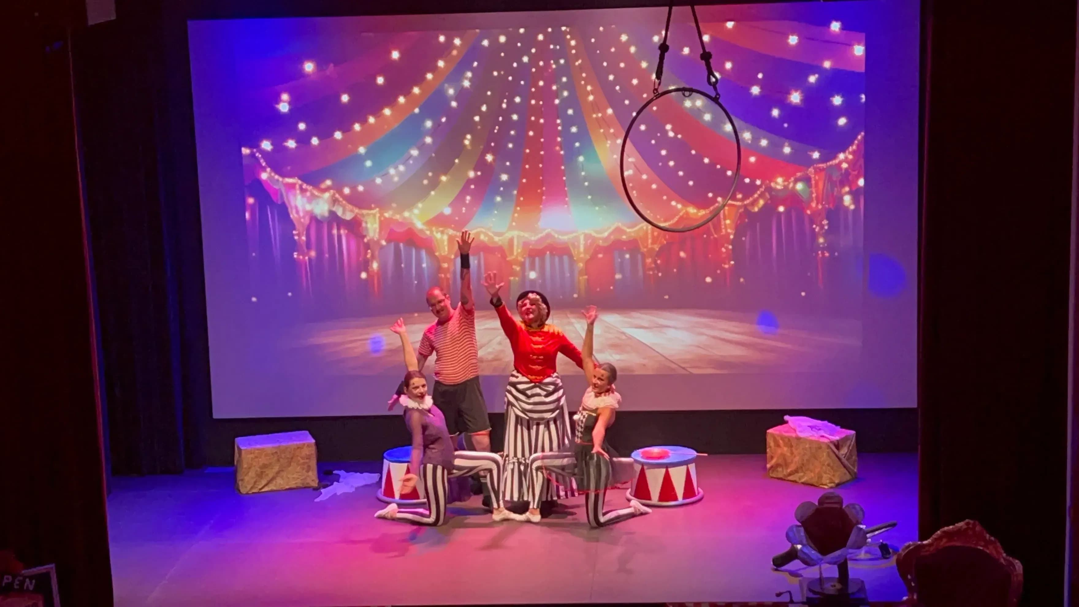 Circus Show des Animationsteams Schreinerhof