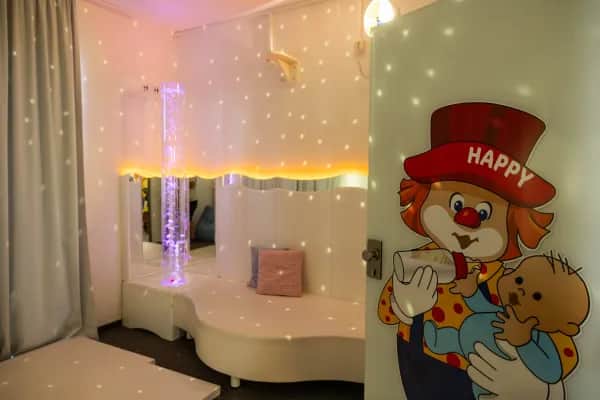 Snoezelen Raum für Babys und Mamas
