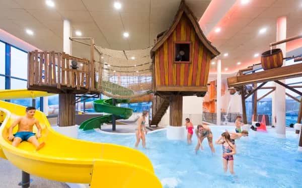 Winterlicher Familienurlaub im Familienhotel Schreinerhof im Bayerischen Wald – Last Minute Angebot im Januar.