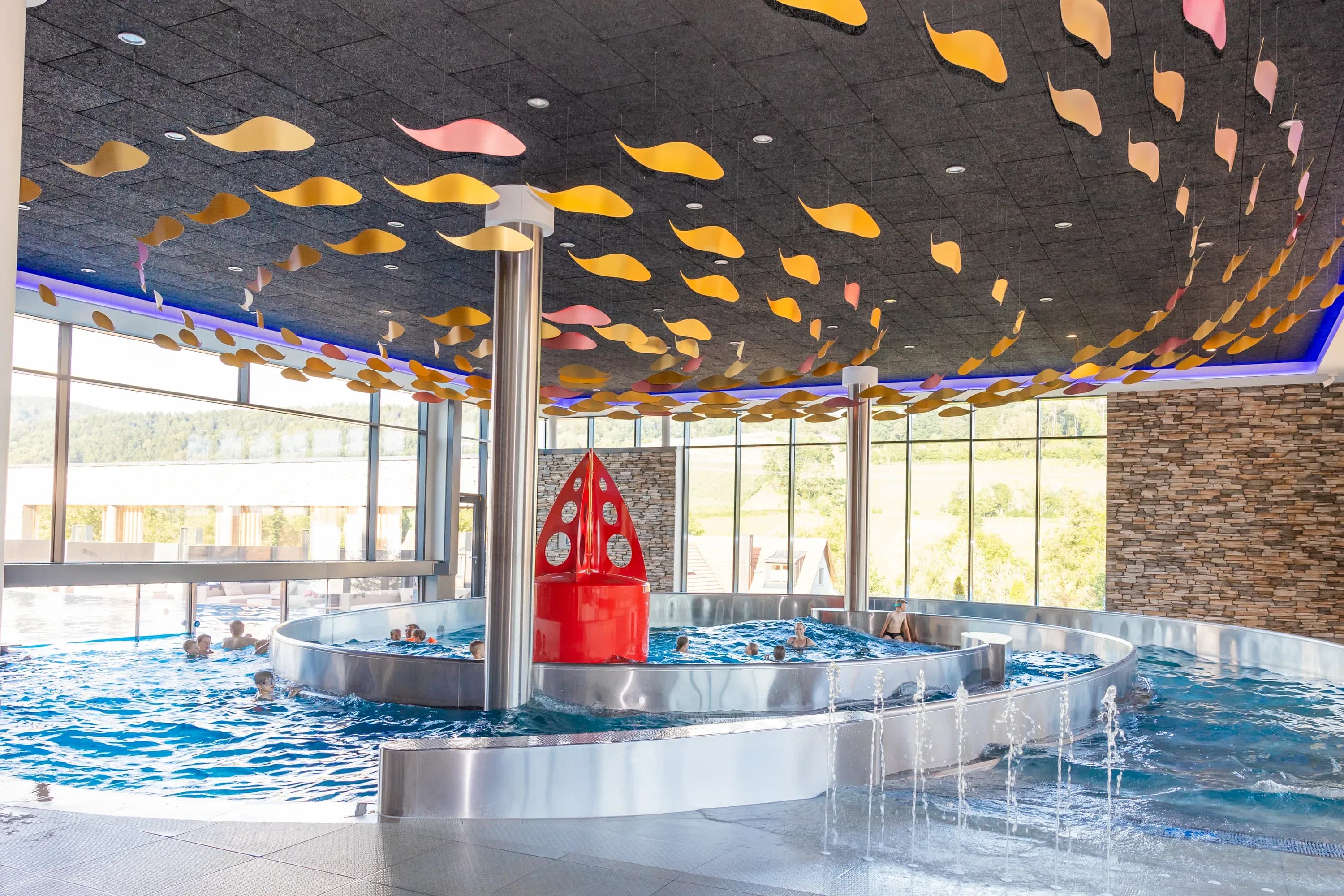 Wellenbad im Familienhotel Schreinerhof